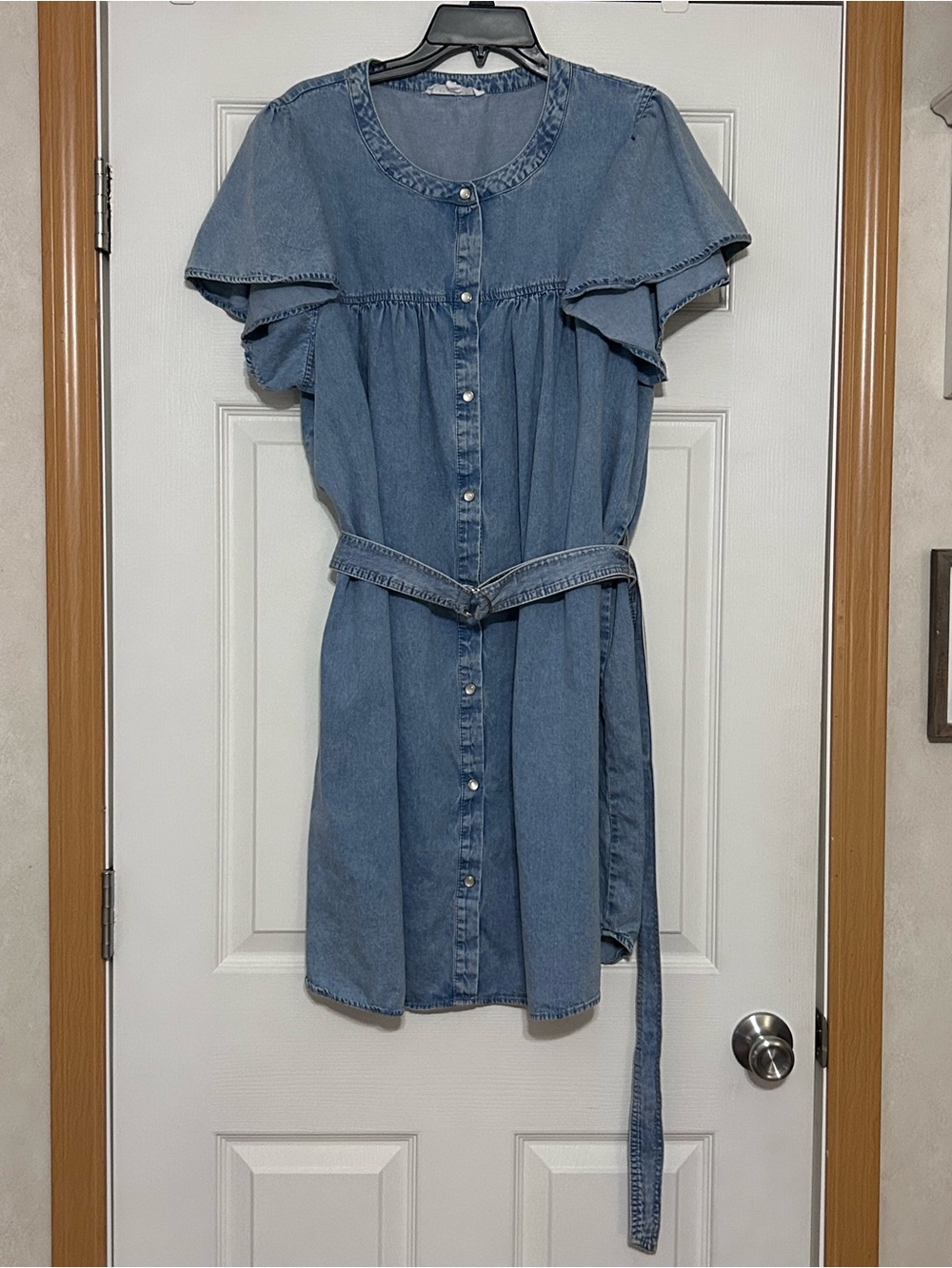 Woman’s Light Blue Denim Snap-Front Dress with Belt